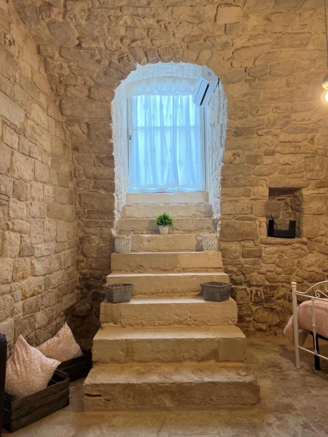 Dimora Martina Bed & Breakfast Loseto Bagian luar foto